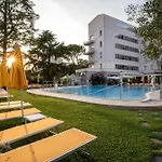 Terme Helvetia 호텔 4*