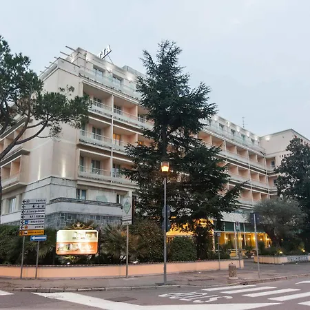 Szálloda Terme Helvetia 4*